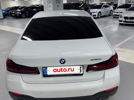 2022 BMW 5 серии 530i VII (G30/G31/G38) Рестайлинг, белый, 5400000 рублей, вид 3