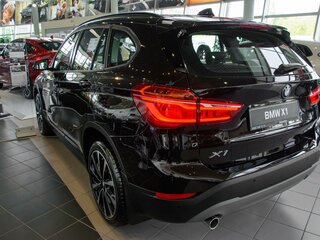 2018 BMW X1 18d sDrive II (F48), чёрный, 3500000 рублей, вид 2