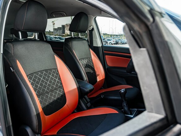 2019 Lada (ВАЗ) Vesta SW Cross I, серый, 890000 рублей - вид 11