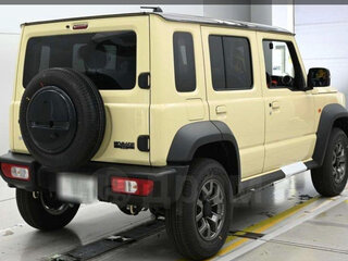 2026 Suzuki Jimny IV, бежевый, 2100500 рублей, вид 2