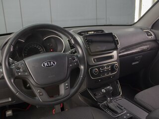 2017 Kia Sorento II Рестайлинг, бежевый, 2160000 рублей, вид 5