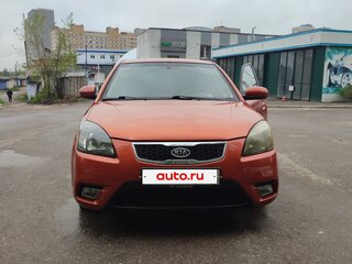 2011 Kia Rio II Рестайлинг, оранжевый, 650000 рублей, вид 1