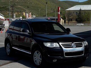 2008 Volkswagen Touareg I Рестайлинг, чёрный, 800000 рублей, вид 2