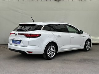 2020 Renault Megane IV Рестайлинг, белый, 1650000 рублей, вид 4