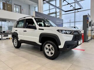 2026 Lada (ВАЗ) Niva Travel I Рестайлинг, белый, 1528000 рублей, вид 3