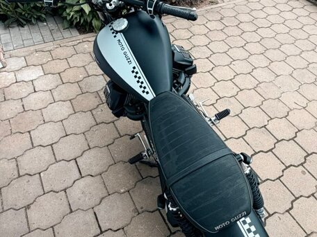 2016 Moto Guzzi V 9, чёрный, 495000 рублей, вид 2