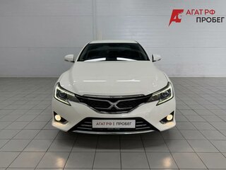 2013 Toyota Mark X II Рестайлинг, белый, 1630000 рублей, вид 2