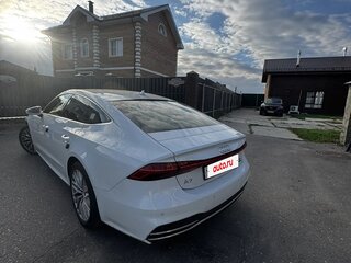 2020 Audi A7 45 TDI II (4K), белый, 6200000 рублей, вид 5