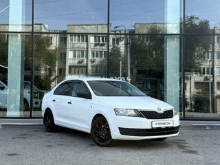 2016 Skoda Rapid I, белый, 930000 рублей, вид 3