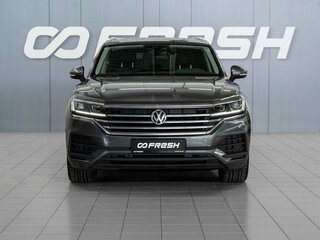2018 Volkswagen Touareg III, серый, 3849000 рублей, вид 3