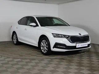 2021 Skoda Octavia IV (A8), белый, 2159990 рублей, вид 3