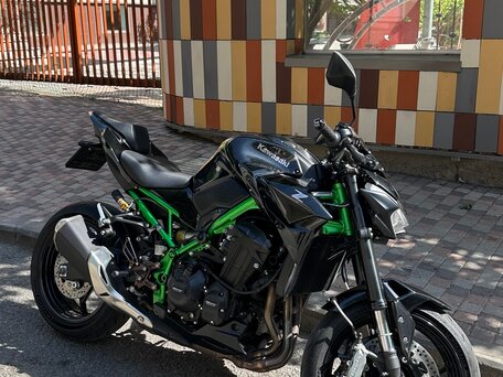 2022 Kawasaki Z 900, чёрный, 1200000 рублей, вид 2