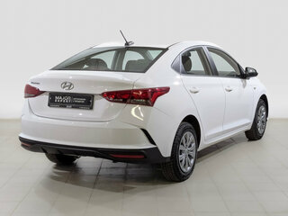 2022 Hyundai Solaris II Рестайлинг, белый, 1660000 рублей, вид 5