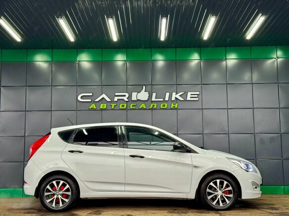 2016 Hyundai Solaris I Рестайлинг, белый, 799000 рублей - вид 4