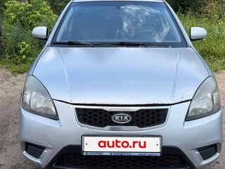 2009 Kia Rio II Рестайлинг, серебристый, 420000 рублей, вид 4
