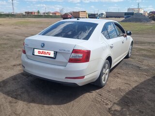 2015 Skoda Octavia III (A7), белый, 1000000 рублей, вид 4