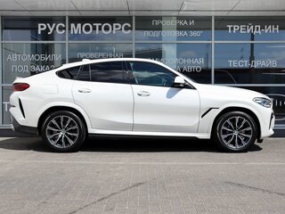 2020 BMW X6 30d III (G06), белый, 7450000 рублей, вид 5