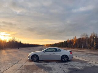 2004 Infiniti G35 III, бежевый, 1300000 рублей, вид 1