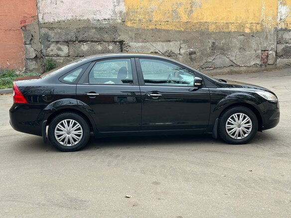 2009 Ford Focus II Рестайлинг, чёрный, 610000 рублей - вид 7