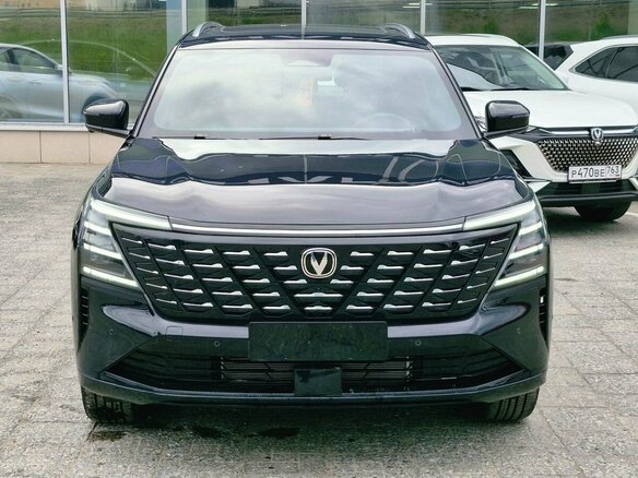2025 Changan CS75 Plus IV, чёрный, 4339900 рублей - вид 2