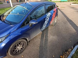 2016 Ford Fiesta Mk6 Рестайлинг, синий, 810000 рублей, вид 4