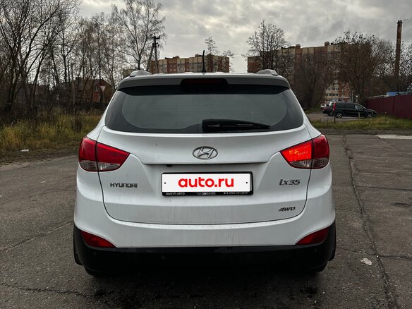 2010 Hyundai ix35 I, белый - вид 6