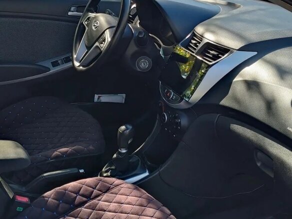 2011 Hyundai Solaris I, белый, 720000 рублей - вид 23