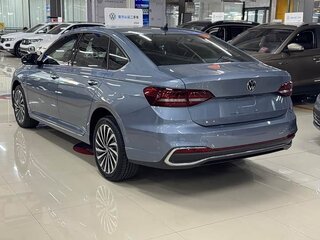 2023 Volkswagen Lavida III Рестайлинг, серый, 1225000 рублей, вид 5