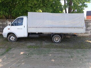 2010 ГАЗ ГАЗель (3302), белый, 700000 рублей, вид 2