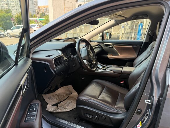 2018 Lexus RX 300 IV, серый, 3450000 рублей - вид 13