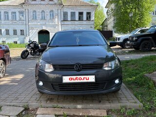 2013 Volkswagen Polo V, серый, 610000 рублей, вид 2