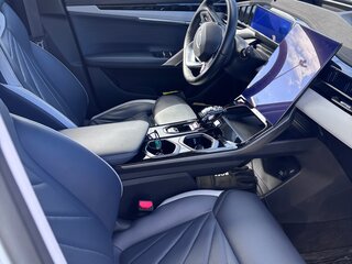 2024 Geely Atlas II, серый, 3180000 рублей, вид 4