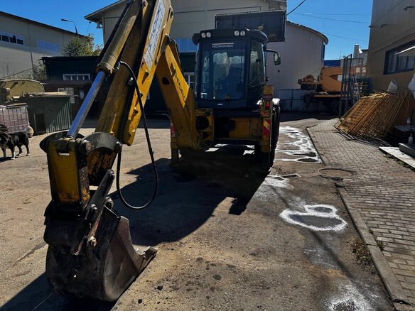 2010 Hidromek HMK 102S, жёлтый, 3900000 рублей - вид 1