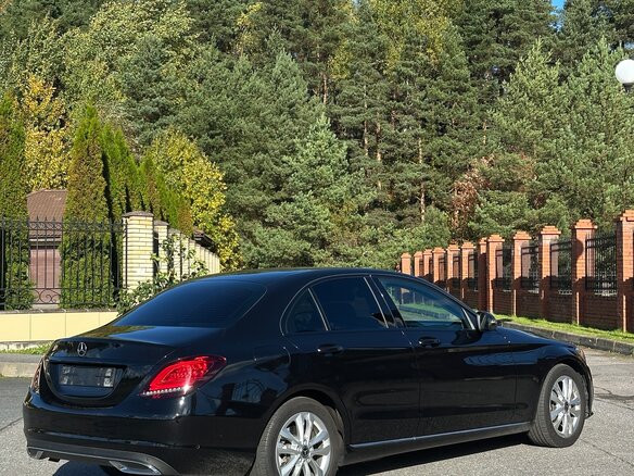 2019 Mercedes-Benz C-Класс 180 IV (W205) Рестайлинг, чёрный, 2799999 рублей - вид 1