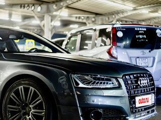 2014 Audi A8 Long III (D4) Рестайлинг, серый, 3550000 рублей, вид 2