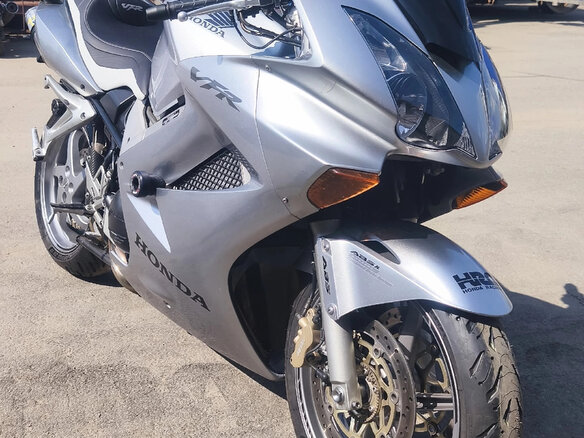 2005 Honda VFR 800, серебристый, 520000 рублей - вид 23
