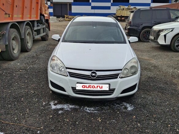 2008 Opel Astra H Рестайлинг, белый
