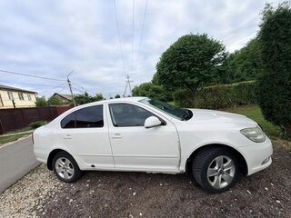 2010 Skoda Octavia II (A5) Рестайлинг, белый, 460000 рублей, вид 5