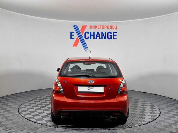 2011 Kia Rio II Рестайлинг, красный, 669000 рублей - вид 6