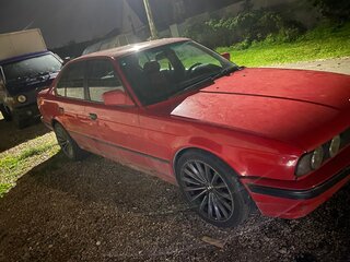 1989 BMW 5 серии 520i III (E34), красный, 430000 рублей, вид 1