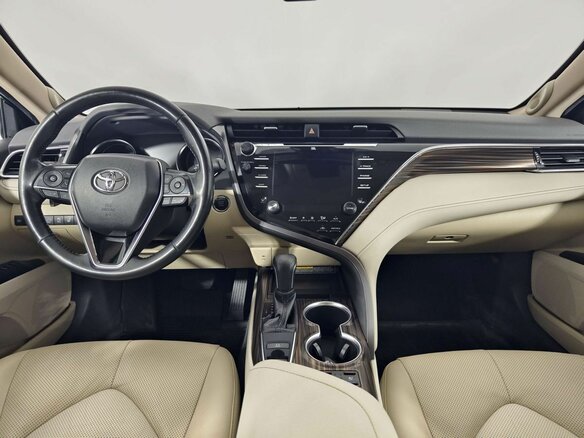 2019 Toyota Camry VIII (XV70), чёрный, 2689000 рублей - вид 9