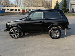 2018 Lada (ВАЗ) 2121 (4x4) I Рестайлинг, чёрный, 795000 рублей, вид 2