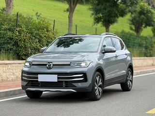 2026 Volkswagen Tharu XR, серый, 1890000 рублей, вид 1