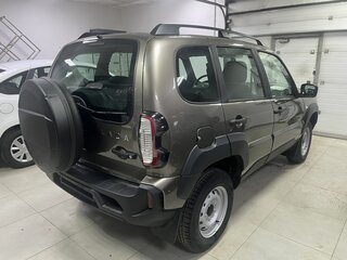2026 Lada (ВАЗ) Niva Travel I Рестайлинг, коричневый, 1566900 рублей, вид 5