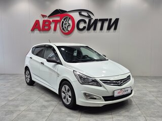 2015 Hyundai Solaris I Рестайлинг, белый, 825000 рублей, вид 1