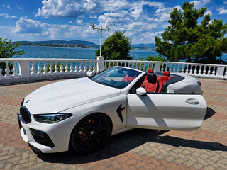 2020 BMW 8 серии 840i II (G14/G15/G16), белый, 6500000 рублей, вид 4