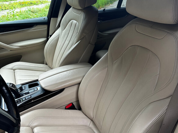 2018 BMW X5 M50d III (F15), белый, 5345743 рублей - вид 14