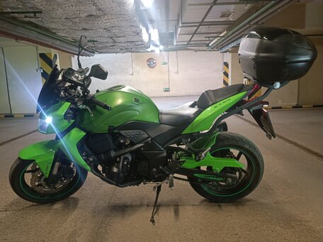 2011 Kawasaki Z 750, зелёный, 550000 рублей, вид 1