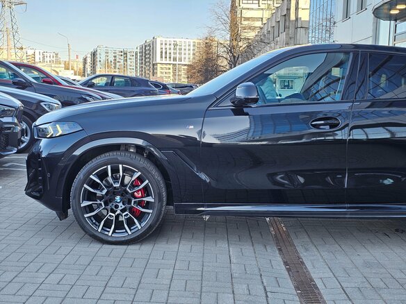 2024 BMW X6 30d III (G06) Рестайлинг, чёрный - вид 12