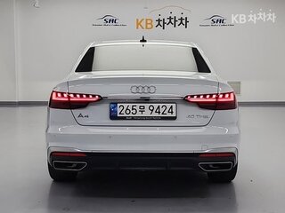 2023 Audi A4 35 TFSI V (B9) Рестайлинг, белый, 3200000 рублей, вид 3